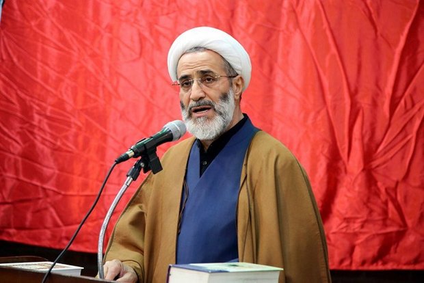 مسئولین دربرخورد با مفسدین اقتصادی جدی تر عمل کنند