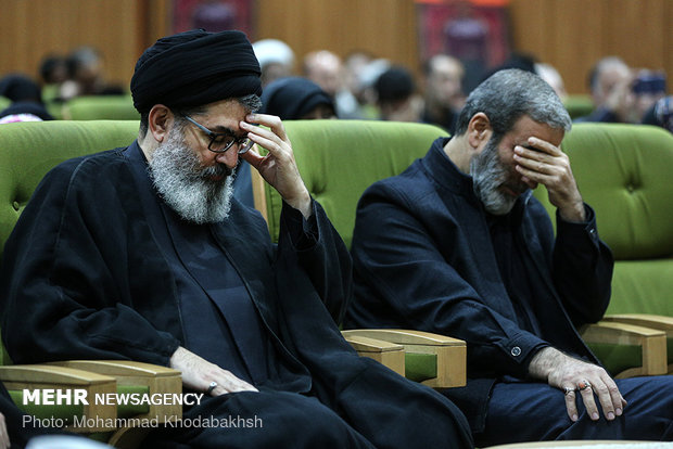 تكريم شهداءالحشد الشعبي في طهران