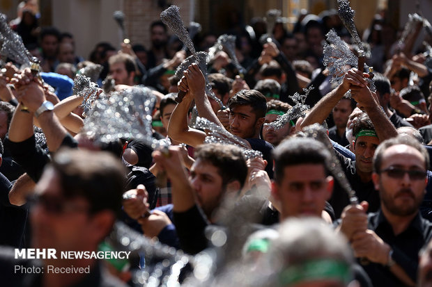 آیین سنتی مذهبی جمعه نشلجی ها در مشهد اردهال