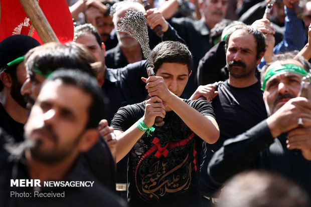 آیین سنتی مذهبی جمعه نشلجی ها در مشهد اردهال