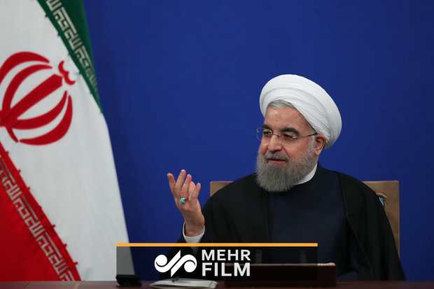 روحانی: هر روز لیست قیمت ها را نگاه می‌کنم!