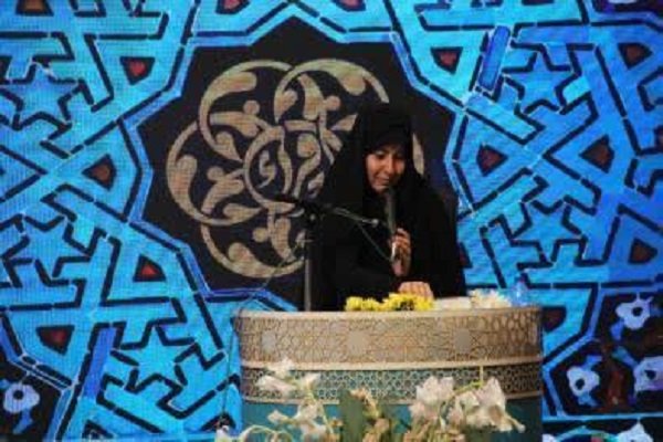 رقابت فینالیست های رشته های حفظ خواهران در مسابقات سراسری قرآن