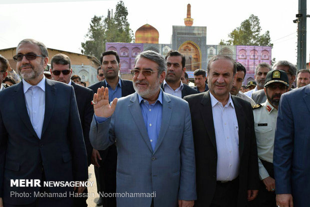 زيارة وزير الداخلية الايراني لحدود مهران المجاورة للعراق