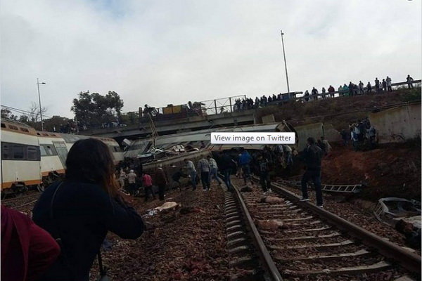 مراکش میں ٹرین پٹری سے اترنے کے نتیجے میں 100 افراد ہلاک و زخمی