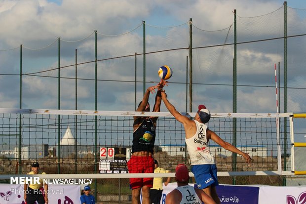 سومین مرحله تور جهانی والیبال ساحلی کاسپین در انزلی برگزار شد