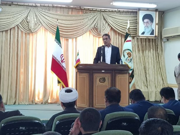 مشکل لنج‌داران گناوه رفع شود/ لزوم تامین سوخت شناورها