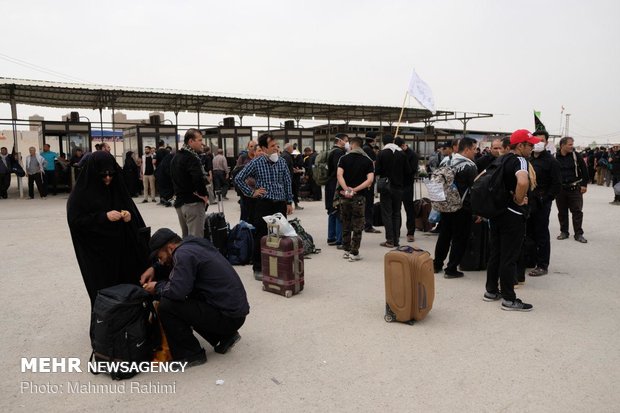 تردد زائران اربعین از پایانه مرزی مهران