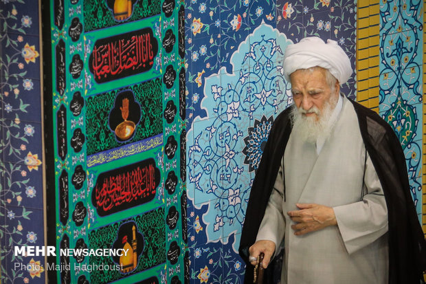 Ayatollah Khatami leads Tehran Friday prayers 