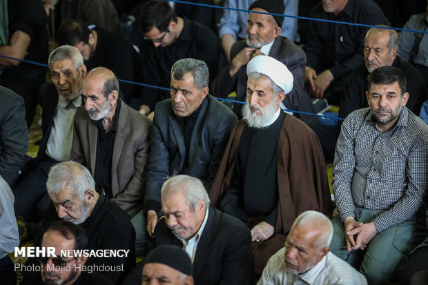 Ayatollah Khatami leads Tehran Friday prayers 