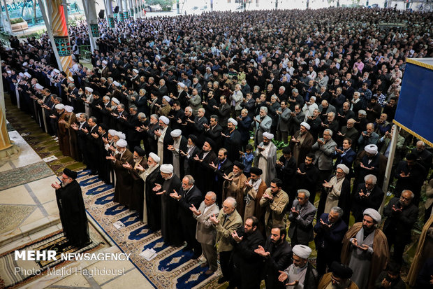 اقامه نماز جمعه تهران