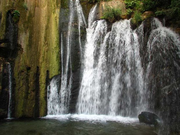 سفر به۷ آبشار رؤیایی؛از دانه‌های الماسی «آب سفید» تا جادوی «بیشه»