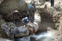 هدررفت آب در تاسیسات آبرسانی زنجان ۱۰ درصد است