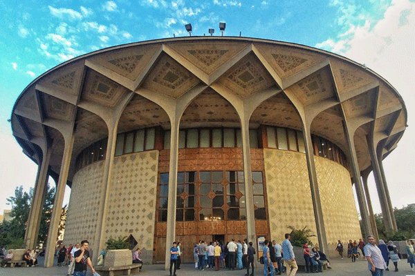 مسائل تئاتر شهر در حوزه وظایف میراث فرهنگی نیست