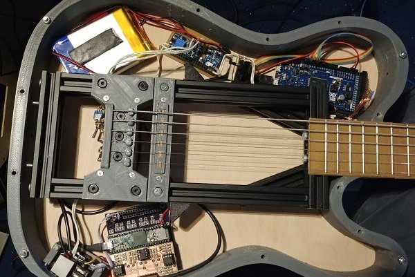 تولید گیتار دارای پورت یو اس بی با چاپگر سه بعدی