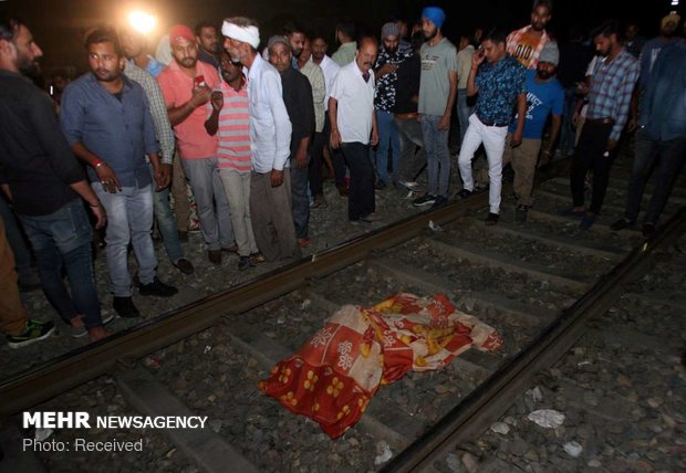 بھارت میں 2 سال کے دوران ٹرین کی زد میں آ کر 50 ہزار افراد ہلاک