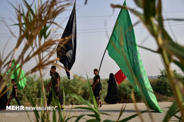 زائران اربعین به استان قادسیه رسیدند