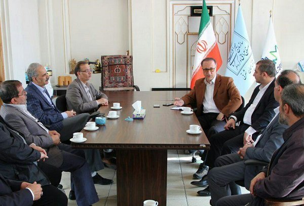بروکراسی های اداری در خصوص گردشگری و خدمات مسافرتی کاهش یابد