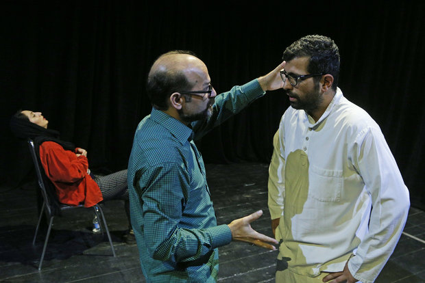 'Jackal' to nest in Tehran theater