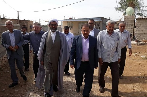مشکلات مناطق روستایی را با قید فوریت پیگیری می‌کنیم