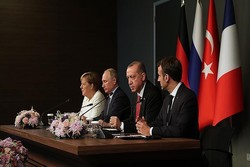 Erdogan stresses withdrawal of heavy weapons from center of Idlib