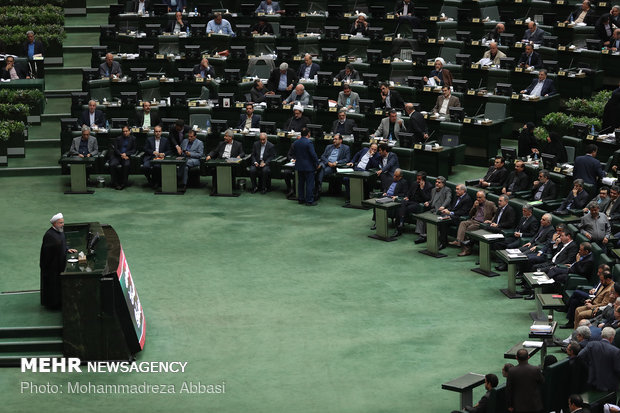 Iranian Parliament session with Rouhani in attendance