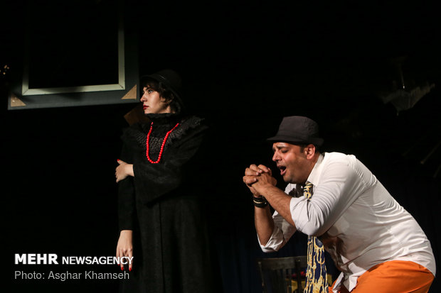 Chekhov's 'The Bear' on stage in Tehran