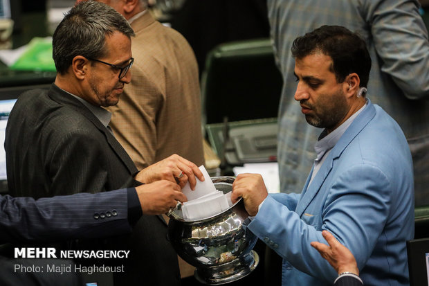 Vote of confidence session of the Parliament