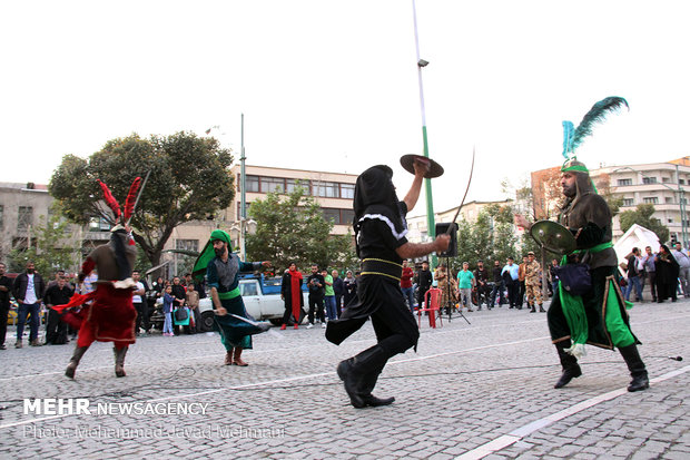 مراسم تعزیه با عنوان حی علی العزا