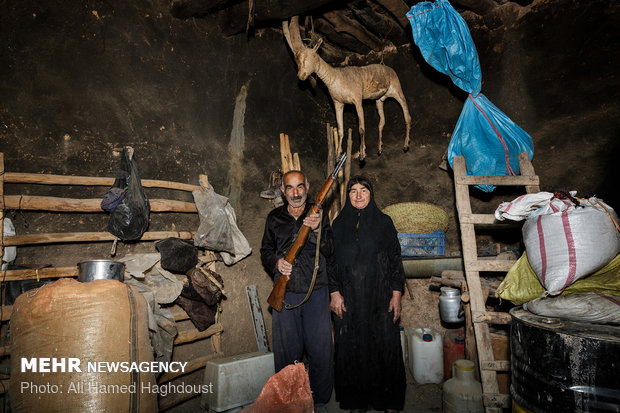 حياة العشائر البختيارية في محافظة "لرستان"