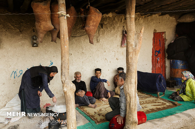 Bakhtiari women in Lorestan