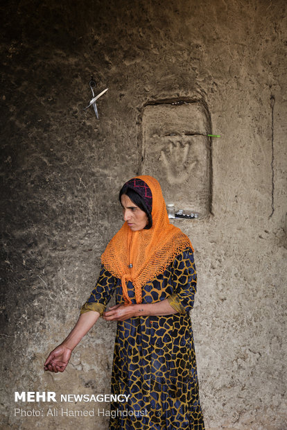 Bakhtiari women in Lorestan