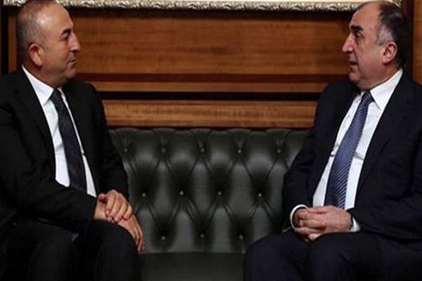 Bakan Çavuşoğlu, Azeri mevkidaşı Memmedyarov ile bir araya geldi