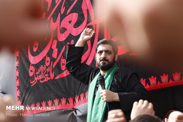 عزاداری هیأت ریحانة الحسین در عمود ۷۸۰