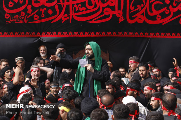 عزاداری هیأت ریحانة الحسین در عمود ۷۸۰