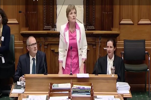 زلزله ۶.۲ ریشتری در نیوزیلند/ جلسه پارلمان به حالت تعلیق درآمد