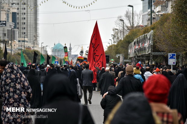 راهپیمایی جا ماندگان اربعین حسینی (ع) در مشهد