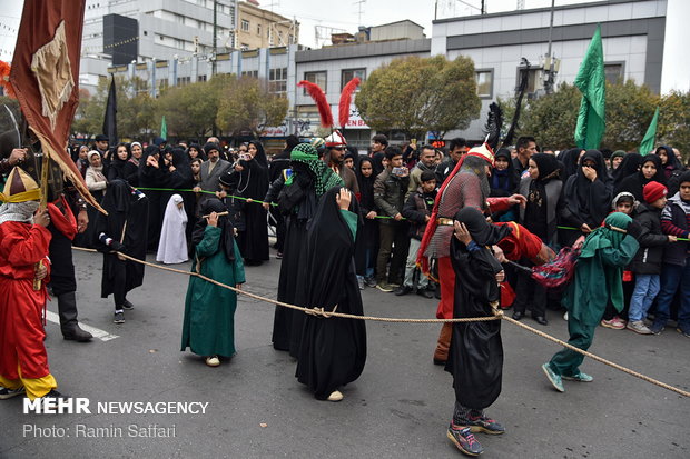 راهپیمایی جا ماندگان اربعین حسینی (ع) در مشهد