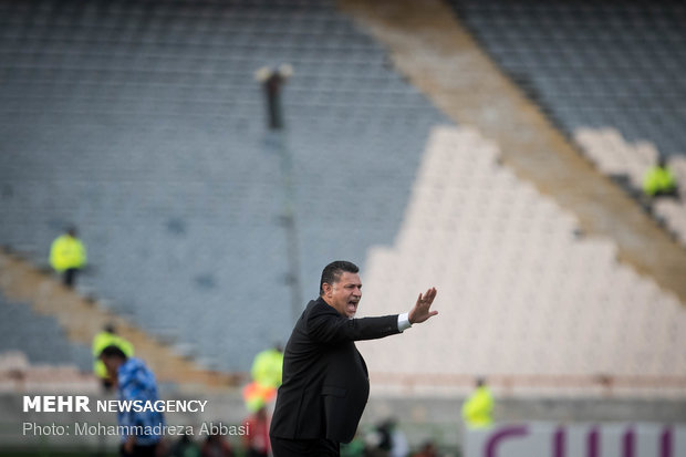 دیدار تیم های استقلال تهران و سایپا