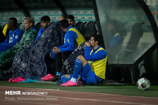 دیدار تیم های استقلال تهران و سایپا