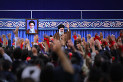 Supreme Leader receives students