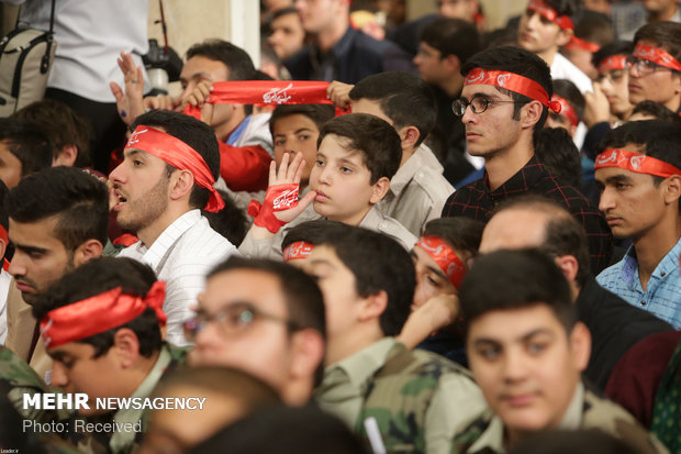 Sat. meeting of Iran's Leader with students
