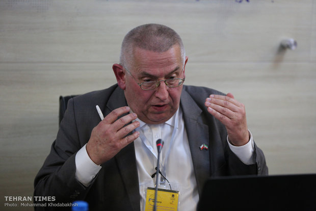 Polish Trade delegation’s press conference held at Tehran Times