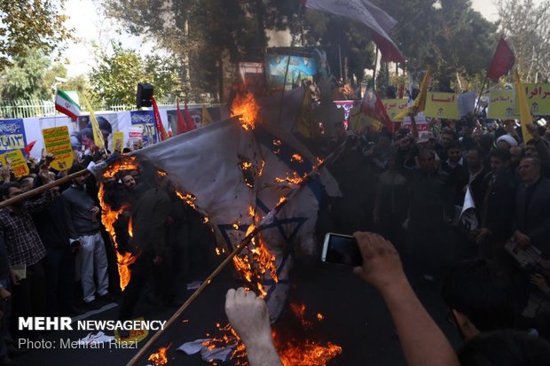 Iranians mark anniversary of US embassy takeover 