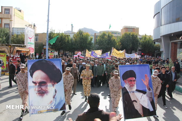راهپیمایی استکبار ستیزی ۱۳ آبان در شهرضا