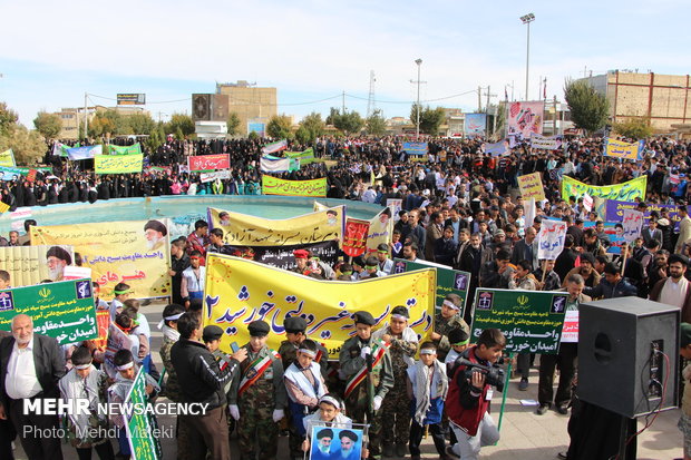 راهپیمایی استکبار ستیزی ۱۳ آبان در شهرضا