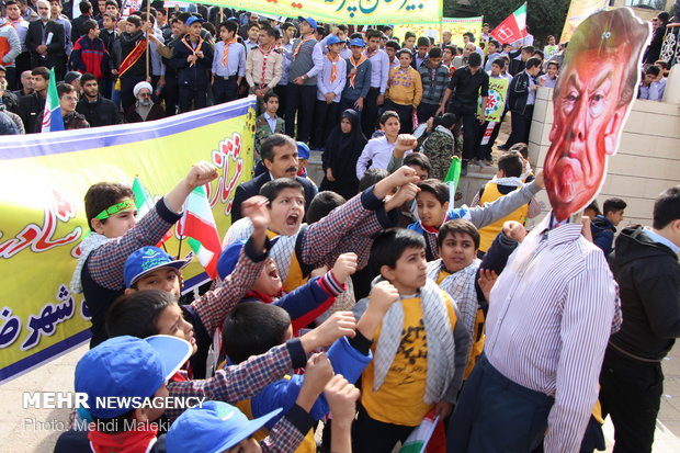 راهپیمایی استکبار ستیزی ۱۳ آبان در شهرضا