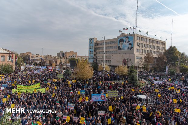 راهپیمایی استکبار ستیزی ۱۳ آبان در ارومیه