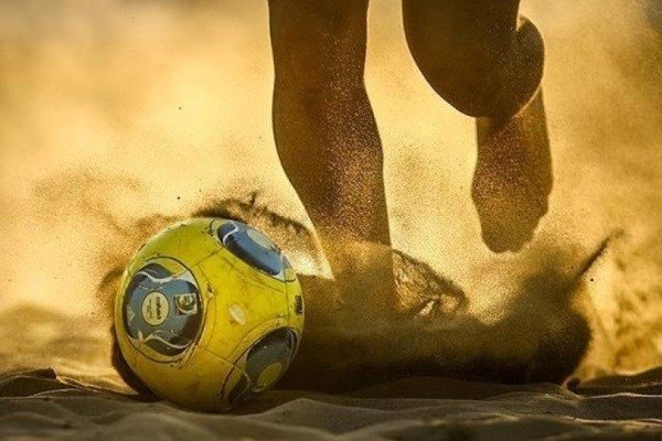 تیم فوتبال ساحلی شهرداری سمنان بازی را به ملوان بندرگز واگذار کرد