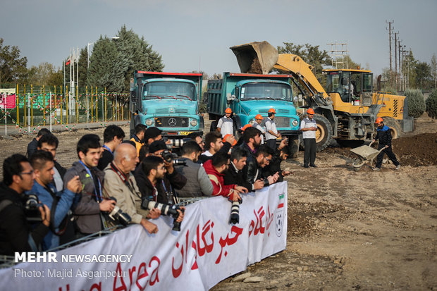 بازدید شیخ سلمان از آکادمی تیم های ملی