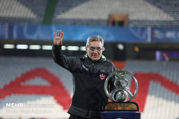 Persepolis, Kashima Antlers coaches photos with ACL cup